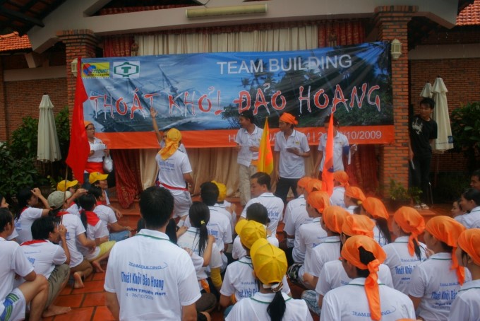 Teambuilding Thoát khỏi đảo hoang